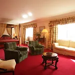 Hotel Twin Trees Hotel&brusna Falls Leisure