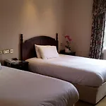 Twin Trees Hotel&brusna Falls Leisure Ballina (Mayo)