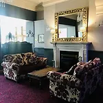 Twin Trees Hotel&brusna Falls Leisure