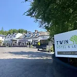 Twin Trees & Brusna Falls Leisure Ballina (Mayo)