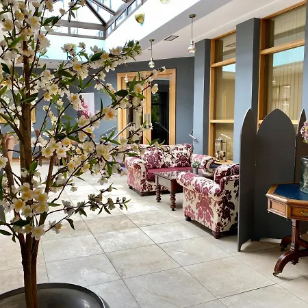 酒店 Twin Trees 巴利纳