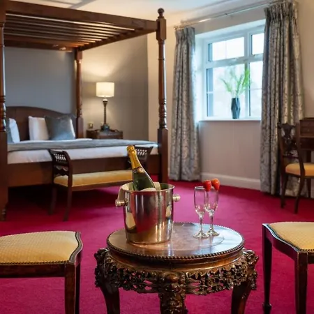 Hotell Twin Trees & Leisure Club