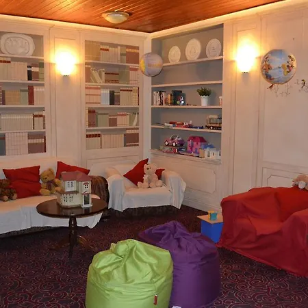 Hotel Twin Trees & Leisure Club