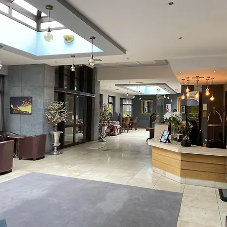 Twin Trees & Brusna Falls Leisure Ballina (Mayo)