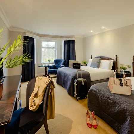 Отель Twin Trees & Brusna Falls Leisure