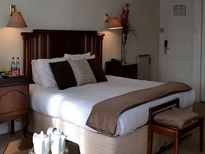 Otel Twin Trees & Leisure Club Ballina (Mayo)