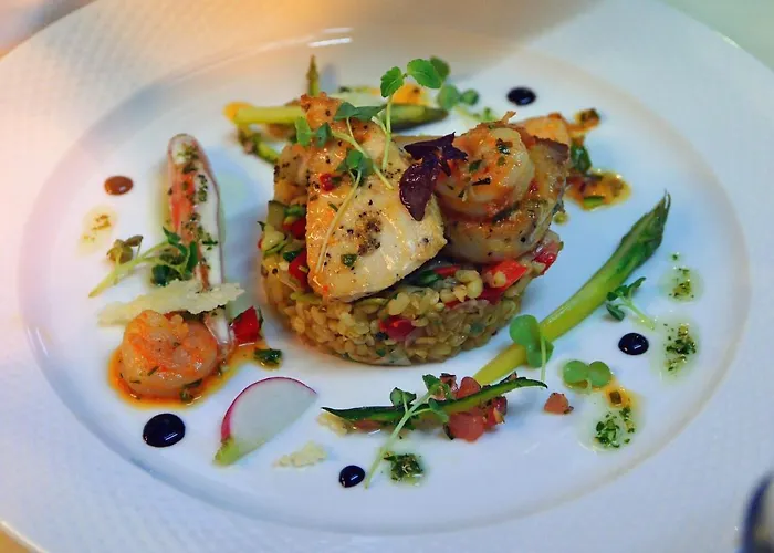 מלון Twin Trees בלינה