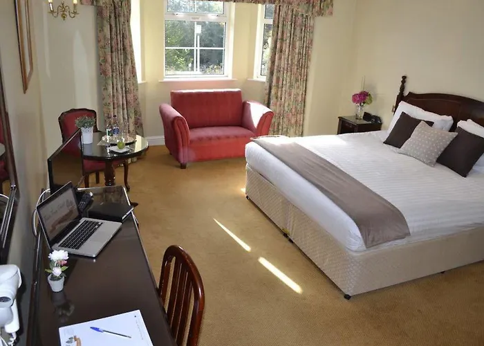 Hotel Twin Trees & Brusna Falls Leisure Ballina (Mayo)