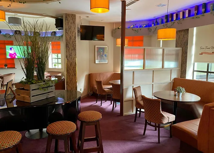 ホテル Twin Trees