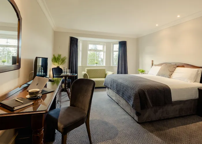 Twin Trees & Brusna Falls Leisure 3*