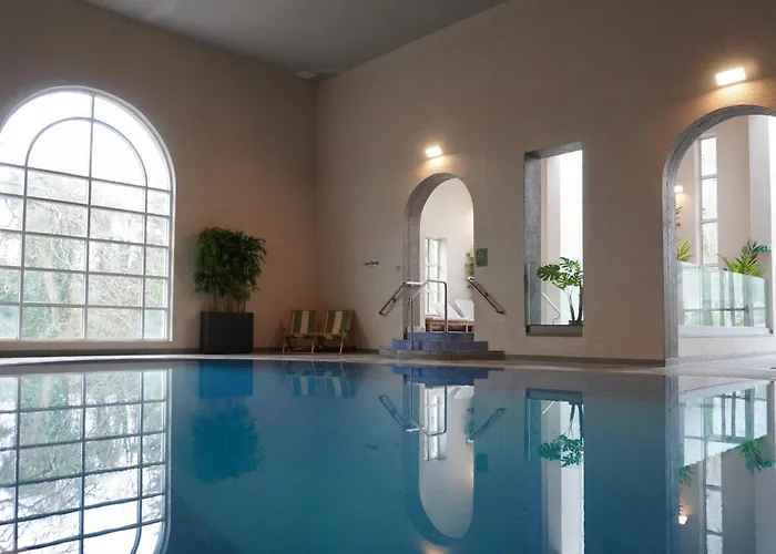 Twin Trees & Brusna Falls Leisure Szálloda 3*